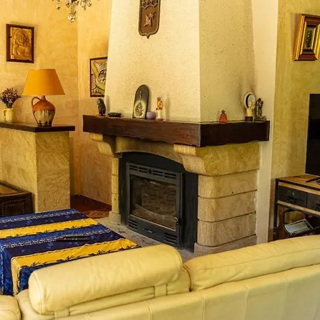 Lagolere With Swimming Pool From Saturday To Saturday *